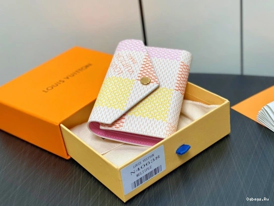 VICTORINE VUITTON WALLET-12*9.5*1.5 LOUIS cm 0130